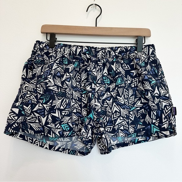 Patagonia W’s Barely Baggies Shorts 2 1/2 Quiver & Quill Navy Blue Pattern Large - Picture 4 of 9